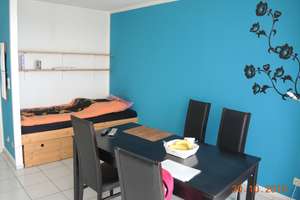 1 Zimmer Apartment mit Balkon und Küche in Regensburg