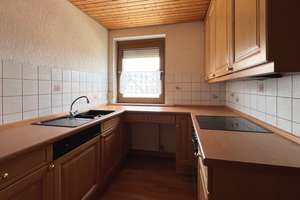 Viel Platz für Ihre Wohnideen: Einfamilienhaus auf idyllischen Grundstück – Die vollständige Adresse der Immobilie erhältst du vom Anbieter., 93164 Laaber – Vorschaubild 5