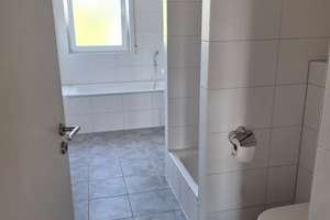 Gepflegte 3,5-Zimmer Wohnung im 4. OG mit Balkon in Karlsruhe-Durlach – Pfaffstraße 1, 76227 Durlach, Karlsruhe – Vorschaubild 4