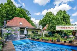 IMMOBERLIN.DE - Klassisches Torhaus mit Sonnengarten + Pool am Kartzower Schloss – Potsdam – Vorschaubild 5
