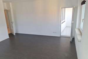 Helle 3-Zimmer-Wohnung mit Balkon in der Sanderau – 97072 Sanderau, Würzburg – Vorschaubild 9