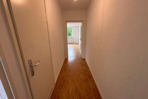 Modernisierte 3-Zimmer-Wohnung in Schweinau zu vermieten – Arendsstr.  13, 90441 Hohe Marter, Nürnberg – Vorschaubild 8