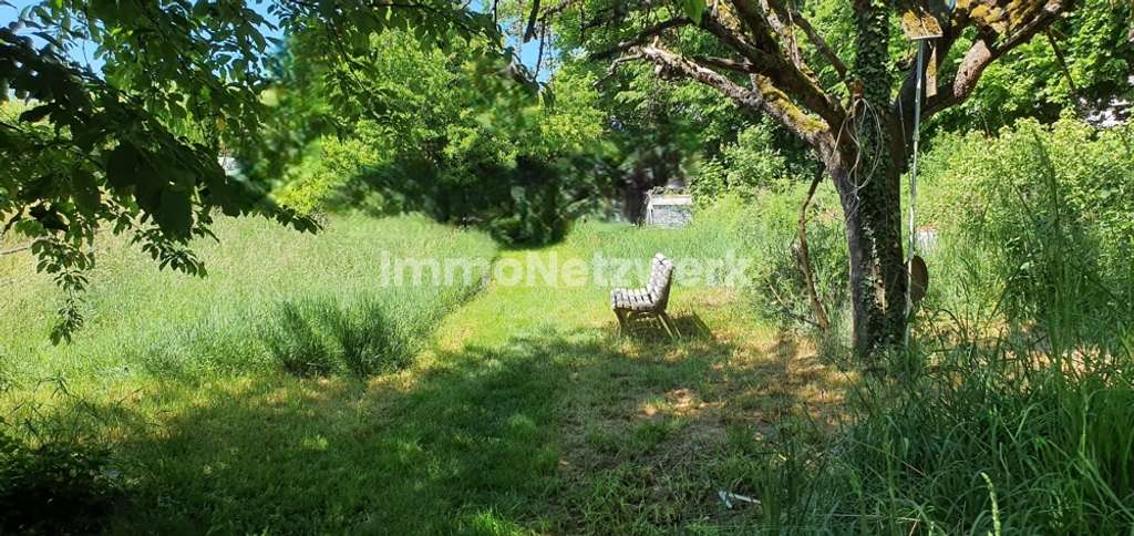 Baugrundstück mit privatem Zuweg in Herrenberg