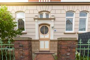 3-Zimmer-Wohnung mit Balkon und Dusche in Bremerhaven-Lehe!