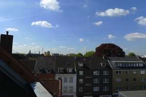 Mitten in der Stadt! Ruhige Dachgeschosswohnung mit kl. Terrasse im  Altbau sucht Individualisten! – Die vollständige Adresse der Immobilie erhältst du vom Anbieter., 47799 Cracau, Krefeld – Vorschaubild 11