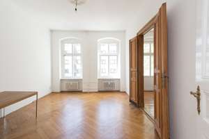 Altbau-Juwel mit Seltenheitswert: Klassischer Charme trifft maximale Gestaltungsfreiheit – Wilmersdorfer Straße 106, 10629 Charlottenburg, Berlin – Vorschaubild 6