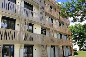 Möbliertes Apartment mit Balkon; NUR für Studenten und Auszubildende!