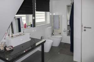 Großzügiges 8-Zi. Haus plus Bungalow, Wintergarten, Garage, 2 Carports in Braunschweig Weststadt – Die vollständige Adresse der Immobilie erhältst du vom Anbieter., 38120 Weststadt, Braunschweig – Vorschaubild 9
