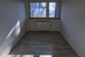 Helle 3 Zimmer Wohnung Küche/Diele/Bad Gäste-WC und Balkon – Plutostr. 74, 45888 Bulmke-Hüllen, Gelsenkirchen – Vorschaubild 8