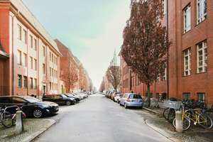 Stilvoll neu interpretierte Maisonette in einem historischen Jugendstilhaus – Die vollständige Adresse der Immobilie erhältst du vom Anbieter., 10407 Prenzlauer Berg, Berlin – Vorschaubild 19