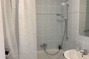 Helle & moderne 2-Zimmer-Wohnung in Berlin-Karlshorst | Balkon | Keller | Top Lage – Die vollständige Adresse der Immobilie erhältst du vom Anbieter., 10318 Karlshorst, Berlin – Vorschaubild 6