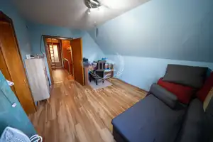 RESERVIERT!: Familienidylle in Nittendorf: Einfamilienhaus mit Garten und Umbaupotenzial! – Regensburg (Kreis) – Vorschaubild 19