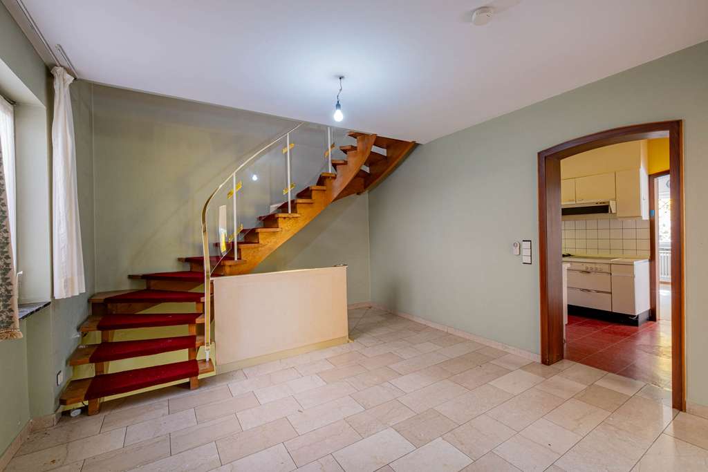 Immobilie in Neckargemünd - Ein Juwel wartet auf sein Comeback: Kernsanierungsbedürftiges Einfamilienhaus in Kleingemünd - Bild 2