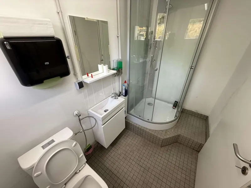 Bad / WC