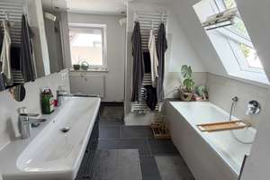 Ältere Doppelhaushälfte, nett renoviert und voller Charme – in begehrter Wohnlage – Bettinaweg 3, 84034 West, Landshut – Vorschaubild 11