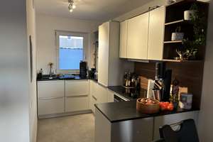 Moderne 3-Zimmer-Neubauwohnung mit Balkon, hochwertiger EBK & Stellplätzen in Schwaig bei Nürnberg – Die vollständige Adresse der Immobilie erhältst du vom Anbieter., 90571 Schwaig bei Nürnberg – Vorschaubild 3