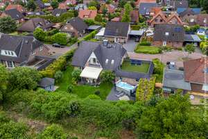 Heeslingen | Stilvolles Einfamilienhaus läßt keine Wünsche offen -  Pool, Kamin und toller Garten. – Die vollständige Adresse der Immobilie erhältst du vom Anbieter., 27404 Heeslingen – Vorschaubild 40