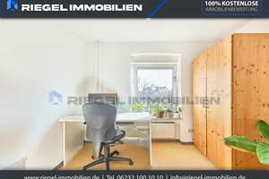Sie hier? Wir auch! Vielseitig nutzbares EFH für individuelle Wohnwünsche mit 502 m² gr. Grundstück – Die vollständige Adresse der Immobilie erhältst du vom Anbieter., 76829 Queichheim, Landau in der Pfalz – Vorschaubild 24