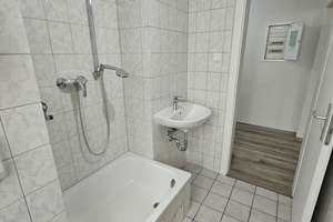 Komplett sanierte 2 Zimmer Wohnung mit Balkon zu vermieten – Theodor-Heuss-Str. 13, 47167 Neumühl, Duisburg – Vorschaubild 8