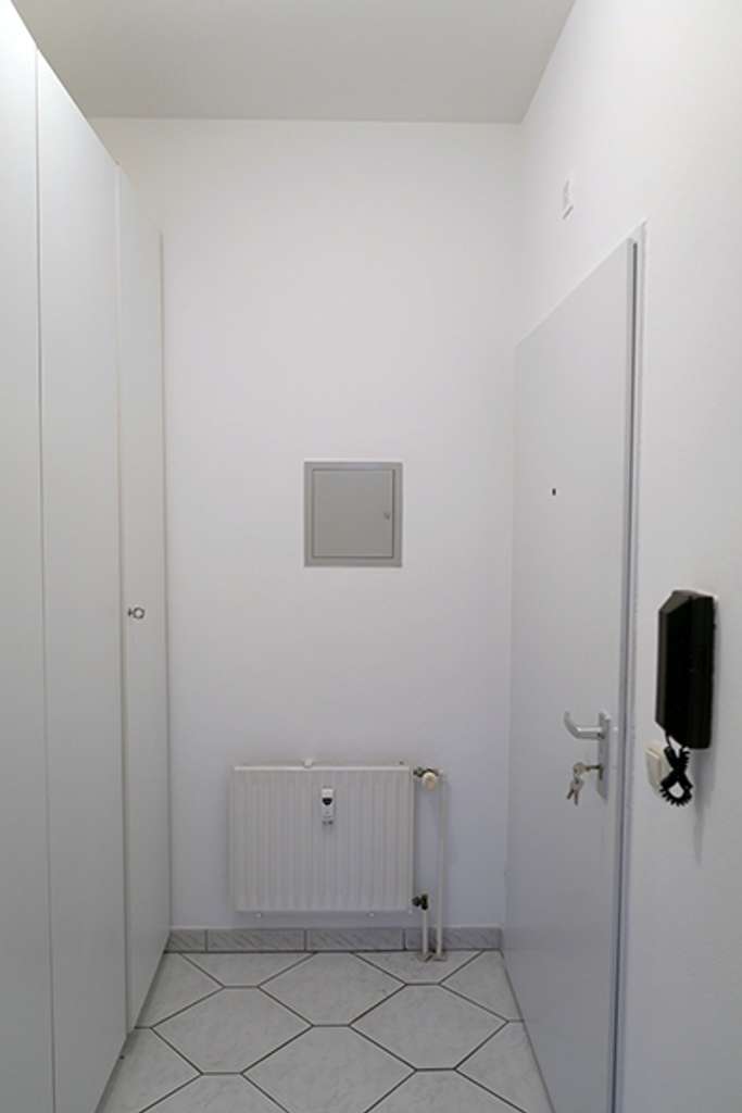 Immobilie in Vaterstetten - Provisionsfrei! Attraktives 1-Zimmer-Appartement  41,5 m² in Baldham, voll renoviert - Bild 2