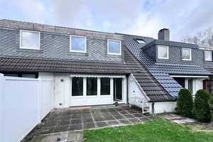 Gepflegtes und voll unterkellertes Reihenmittelhaus mit Terrasse und PKW-Stellplatz  – Flensburg – Vorschaubild 2