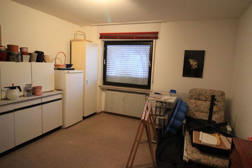 Immobilie in Kirschweiler - Renoviertes und gerade neu vermietetes Einfamilienhaus in Kirschweiler mit großem Wellnessbad  - Bild 1