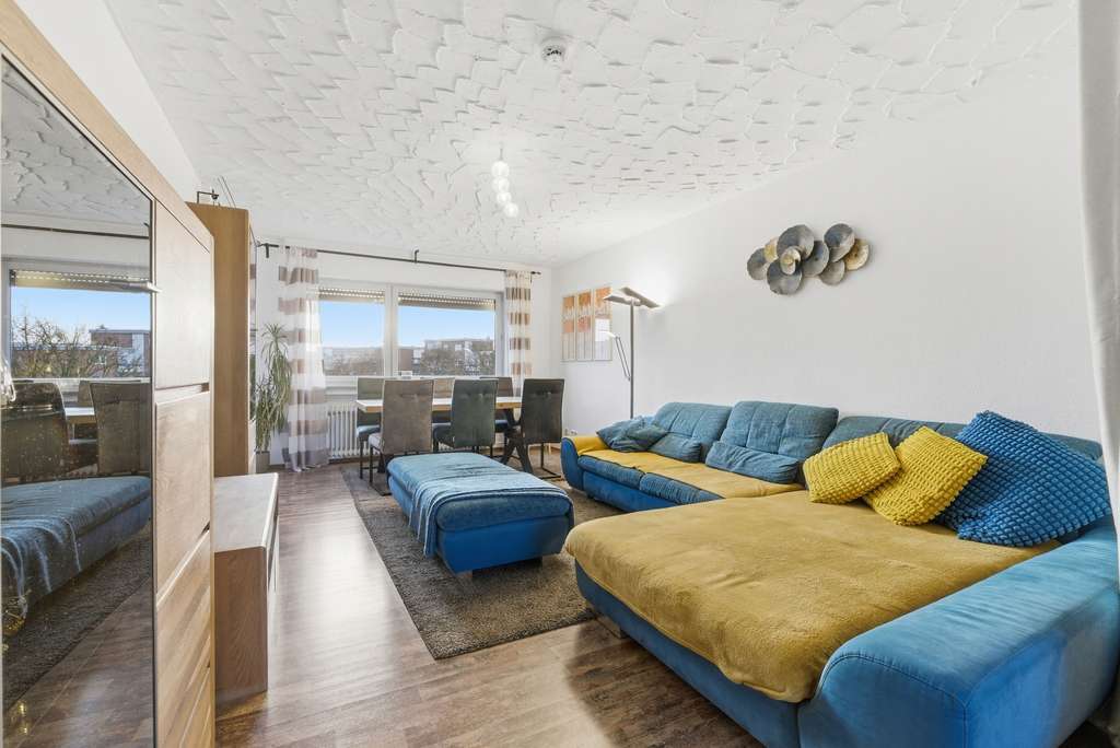 Immobilie in Bergheim - Komfortables Zuhause: 4 Zimmer, Balkon & viel Licht - Bild 3