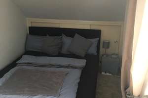 Stilvolle, gepflegte 2-Zimmer-Dachgeschosswohnung mit Balkon und Einbauküche in Stuttgart – Dieterlestraße X, 70469 Feuerbach-Mitte, Stuttgart – Vorschaubild 8