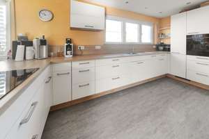 Modernes Wohnhaus mit vier Wohneinheiten in ruhiger Lage – Die vollständige Adresse der Immobilie erhältst du vom Anbieter., 77948 Friesenheim – Vorschaubild 8