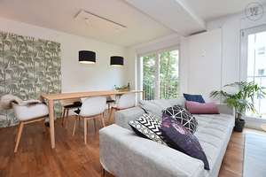 Wunderschöne, stilvoll möblierte Wohnung mit Balkon in top Lage in Stuttgart Mitte – 70182 Oberer Schlossgarten, Stuttgart – Vorschaubild 9