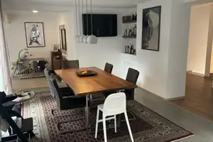 Luxus trifft Effizienz: Kernsaniertes Traumhaus mit Smart-Home-Technik und Entwicklungspotenzial – Ulm – Vorschaubild 7