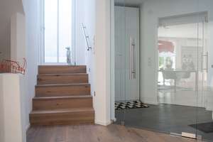 Qualität vom Feinsten in grüner Oase - Einfamilienhaus in Ingolstadt-Friedrichshofen – Die vollständige Adresse der Immobilie erhältst du vom Anbieter., 85049 Friedrichshofen-Hollerstauden, Ingolstadt – Vorschaubild 5