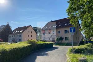 Zwei Mehrfamilienhäuser in bester Lage und Zustand