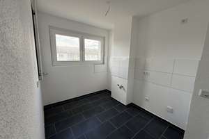 Alleinerziehend mit Kind? Großzügige 2-Zi.-Wohnung mit Balkon in Südlage! DU-Rheinhausen!! – Hölderlinstr. 2, 47226 Rheinhausen-Mitte, Duisburg – Vorschaubild 8