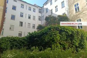 IMMOBERLIN.DE - Charaktervolle Altbauwohnung mit Balkons in begehrter Gleimkiez-Lage – Die vollständige Adresse der Immobilie erhältst du vom Anbieter., 10437 Prenzlauer Berg, Berlin – Vorschaubild 2