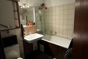 Charmante, ruhige Wohnung mit Garten, Gäste WC – Küche inklusive – Weißenburgstraße 33, 40476 Derendorf, Düsseldorf – Vorschaubild 9