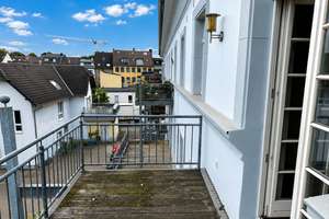 Großzügige Altbauwohnung mit Balkon & Stellplatz in Krefeld-Uerdingen – 47829 Uerdingen, Krefeld – Vorschaubild 12