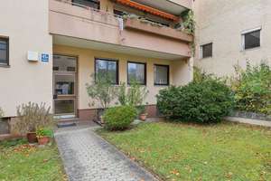 2-Zimmer-Erdgeschosswohnung zur Eigennutzung in München-Moosach – Die vollständige Adresse der Immobilie erhältst du vom Anbieter., 80992 Alt-Moosach, München – Vorschaubild 4
