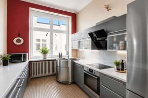 Bezugsfrei: 5-Zimmer-Wohnung mit Sauna und Balkon nahe Ku’damm – Die vollständige Adresse der Immobilie erhältst du vom Anbieter., 10787 Schöneberg, Berlin – Vorschaubild 14