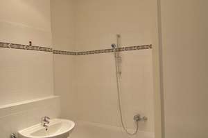 Freundliche 2-Raum-Hochparterre-Wohnung mit EBK in Leipzig-Gohlis – Dietzgenstraße 10, 4157 Gohlis-Mitte, Leipzig – Vorschaubild 3