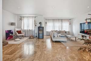 Attraktiver und großzügiger Bungalow mit Garten, Garage und Carport in Kapsweyer – Die vollständige Adresse der Immobilie erhältst du vom Anbieter., 76889 Kapsweyer – Vorschaubild 10