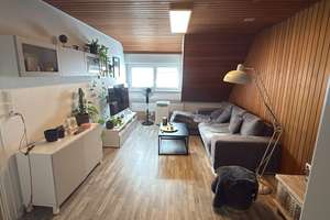 ruhige 3-Zimmer-Dachwohnung in Karlsruhe – Kirschstr 3, 76189 Daxlanden, Karlsruhe – Vorschaubild 2