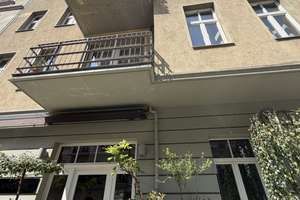 Vermietete 2-Zimmer Altbauwohnung in bester Kiez-Lage – Die vollständige Adresse der Immobilie erhältst du vom Anbieter., 10115 Mitte (Ortsteil), Berlin – Vorschaubild 3