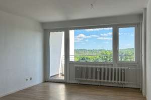 Tolle Aussicht vom Südbalkon bis zur Panzertalsperre – Joh.-Dan.-Fuhrmann-Straße 14, 42897 Hasenberg, Remscheid – Vorschaubild 8