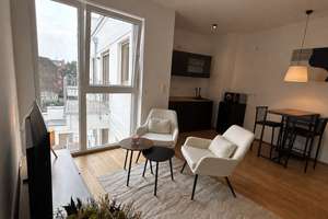 ERSTBEZUG | PROVISIONSFREI | Vollausgestattetes Design-Studio Prenzlauer Berg hell ruhig & Alexblick