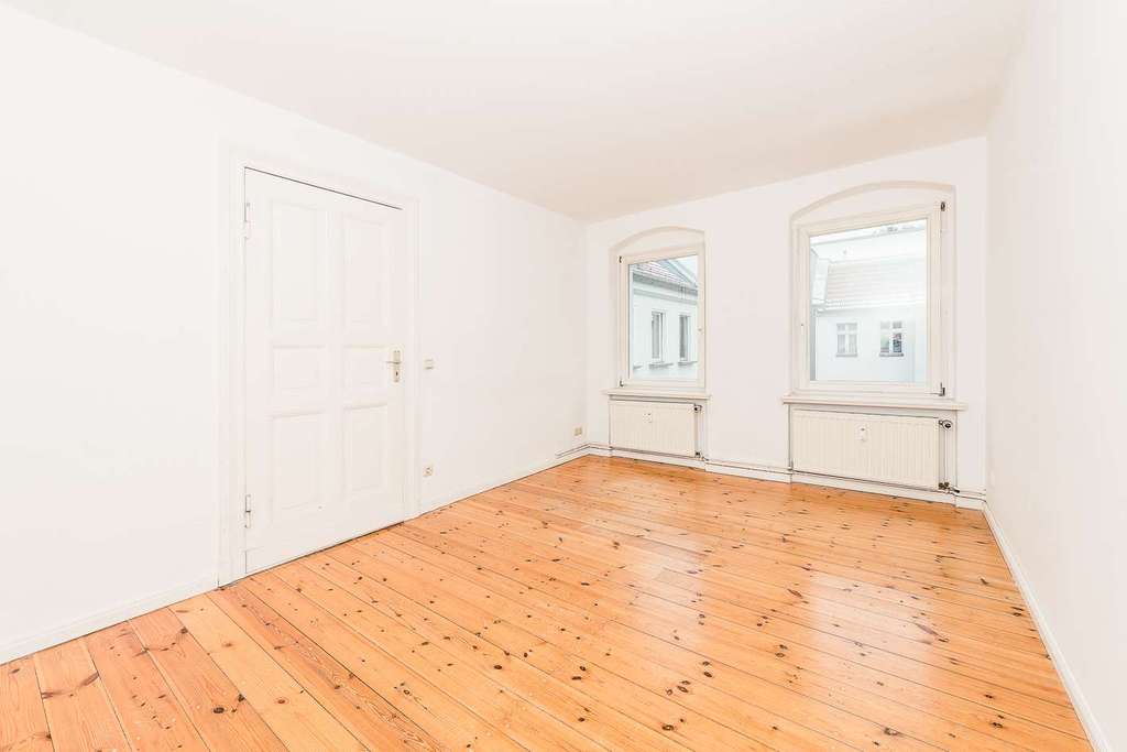 Elegantes Wohnen in historischem Ambiente: 4-Zimmer in Prenzlauer Berg!