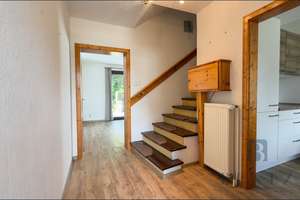 Wohnen mit Blick ins Grüne – gepflegtes Reihenmittelhaus mit Garten, Balkon und Vollkeller – Die vollständige Adresse der Immobilie erhältst du vom Anbieter., 27574 Schiffdorferdamm, Bremerhaven – Vorschaubild 5