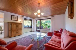 Zwischen Wald und Weitblick/ Einfamilienhaus mit Einliegerwohnung /286 m²/9 Zimmer – 65307 Bad Schwalbach – Vorschaubild 2