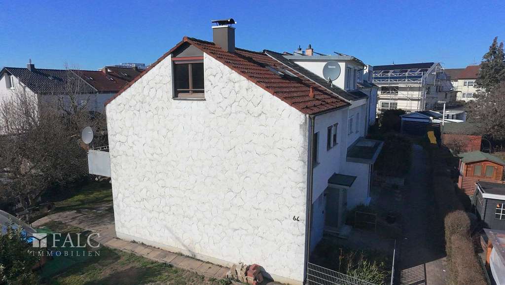 Immobilie in Neuhausen auf den Fildern - Reihenendhaus braucht frischen Wind - Bild 3