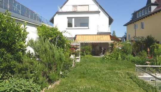 Bild von Hanau, beste Lage, Musikerv., 4 Wohngen., Garten, 2 Garagen, Nähe Wilhelmsb. Park